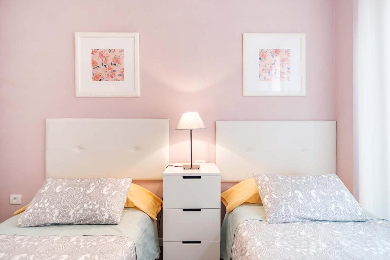 Stylish And Chic City Center Apartment With Wifi ลาลากูนา ภายนอก รูปภาพ