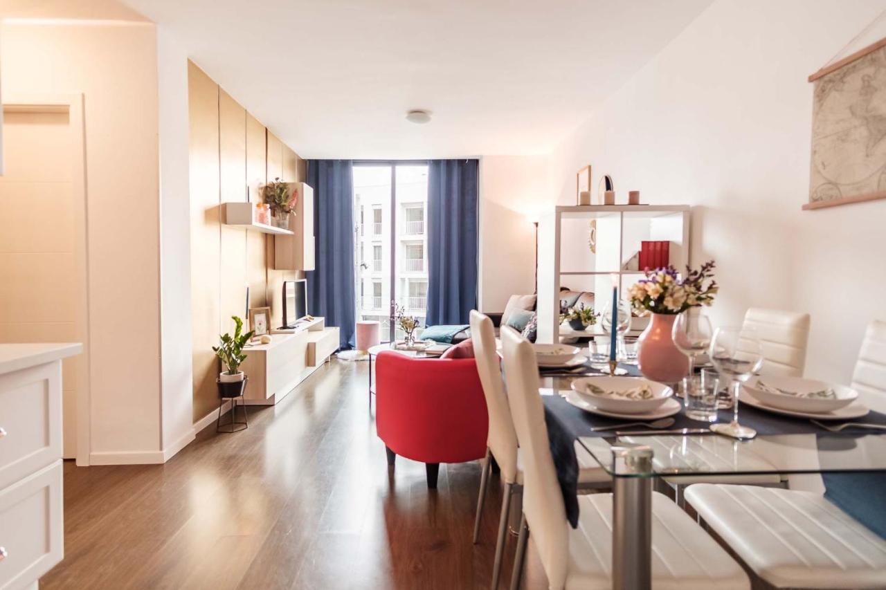 Stylish And Chic City Center Apartment With Wifi ลาลากูนา ภายนอก รูปภาพ